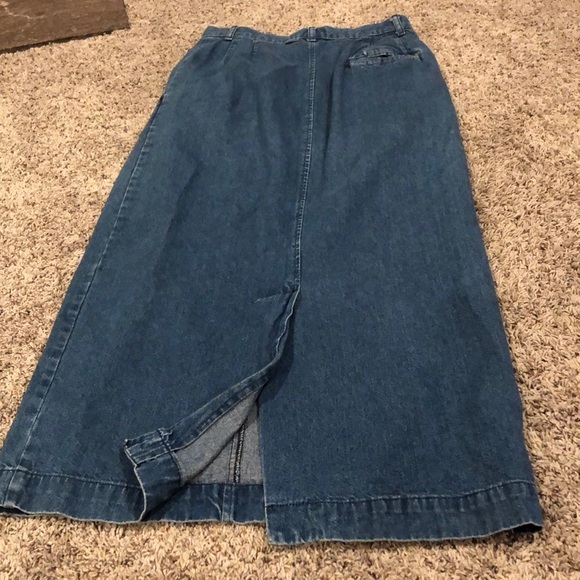 VINTAGE J. Crew jean skirt - Picture 5 of 6